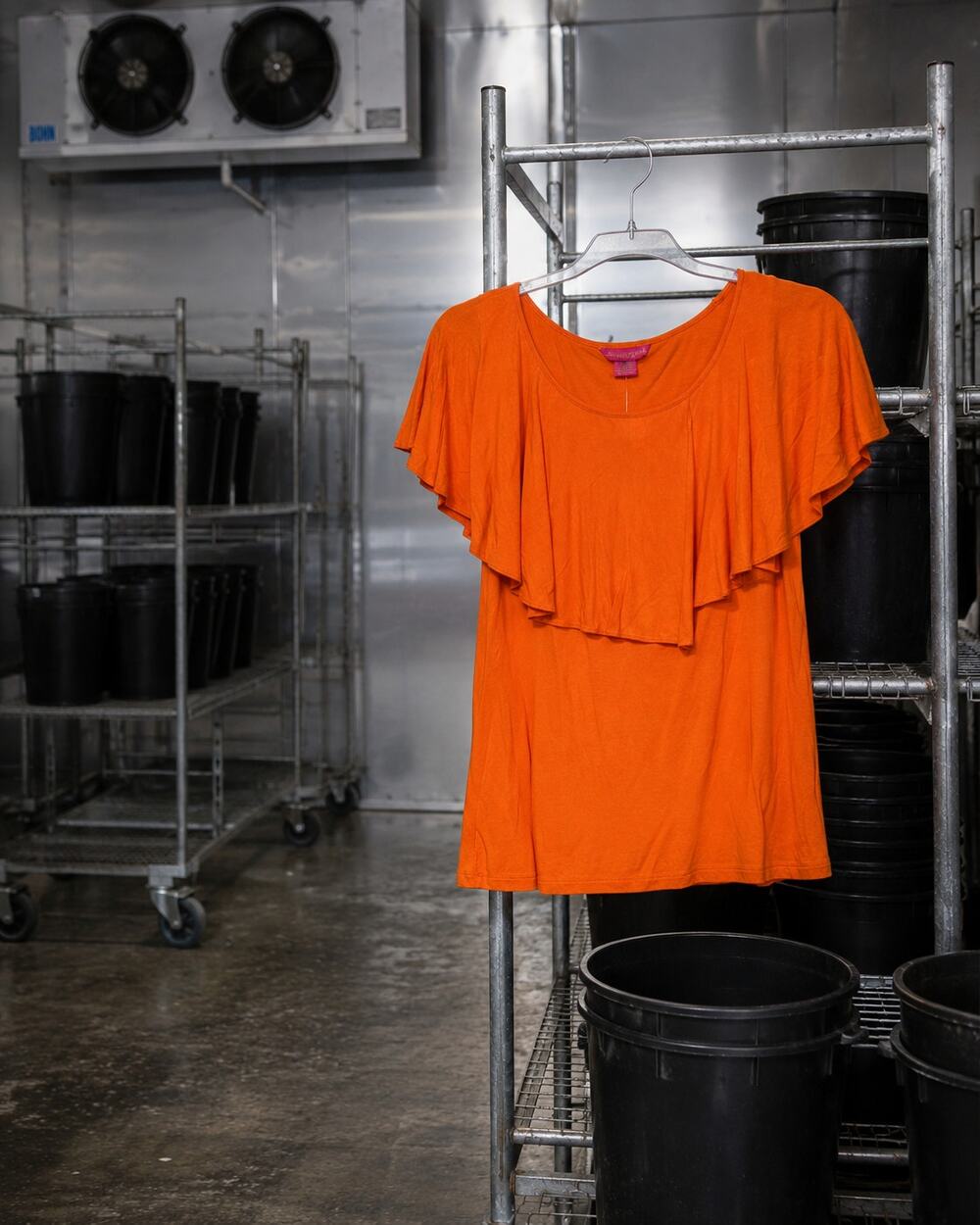 Sunny Leigh Orange Ruffle Overlay Flutter Sleeve Top Size Medium